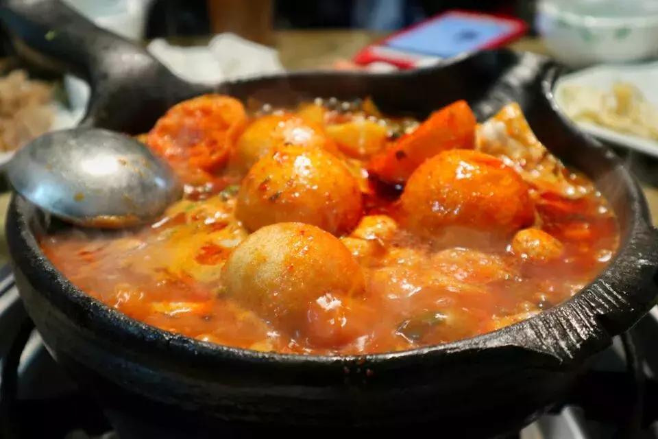 安顺老字号火锅寻味记 舌尖上的黔中烟火